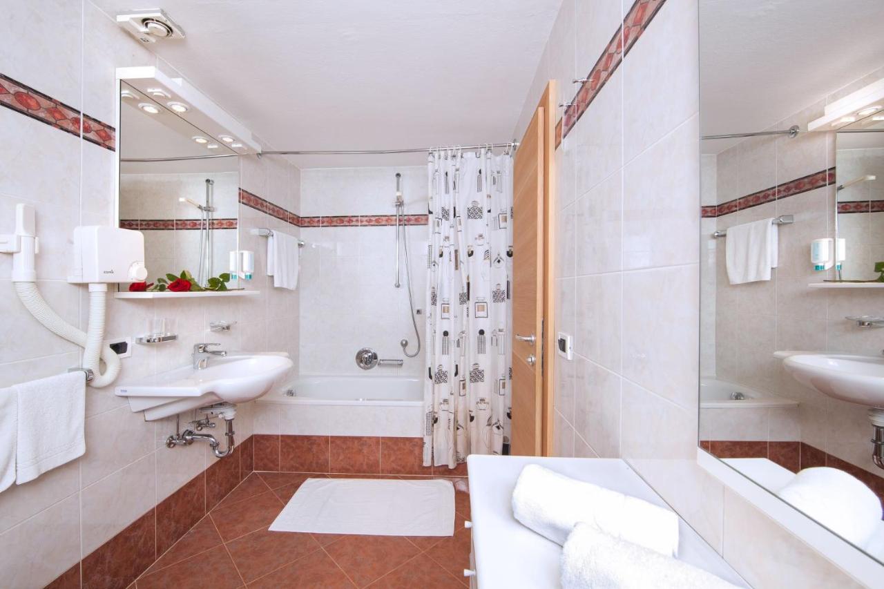 Apartments Aghel ***S Selva di Val Gardena Dış mekan fotoğraf