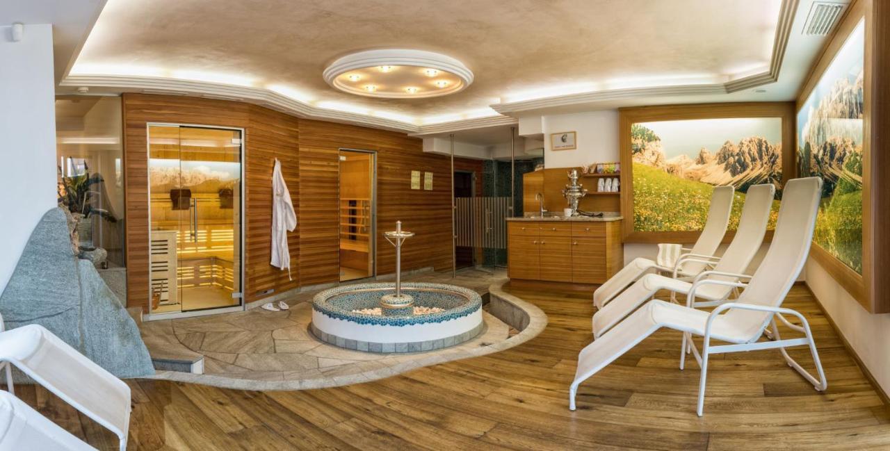Apartments Aghel ***S Selva di Val Gardena Dış mekan fotoğraf